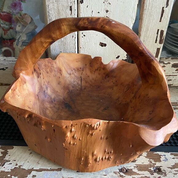 Rustic Cedar Root Basket  - Picture 1 of 8